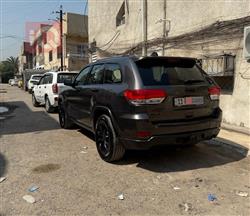 جیپ گراند شیرۆکی